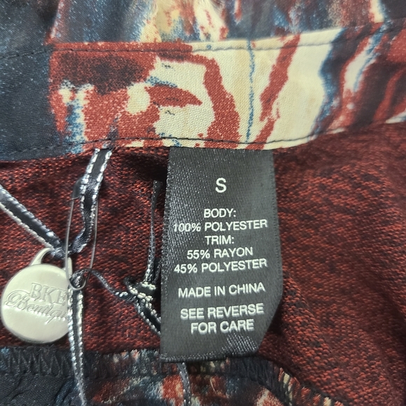BKE Boutique Maroon Boho Button Down Top Size Small - Picture 8 of 8